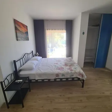 Babacim Havuzlu Saunali