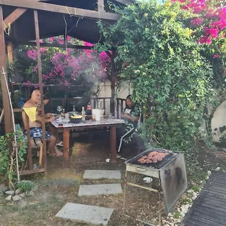 Babacim Havuzlu Saunali Villa